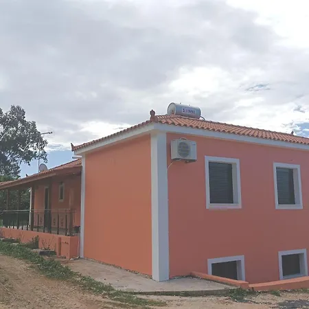 Private , 5 Min Drive From The * Minia